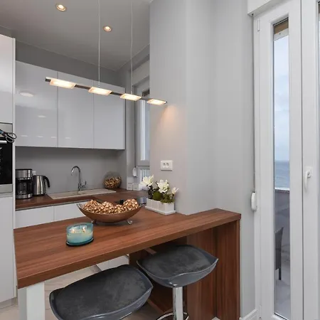 Sea Organ Paradise Apartment